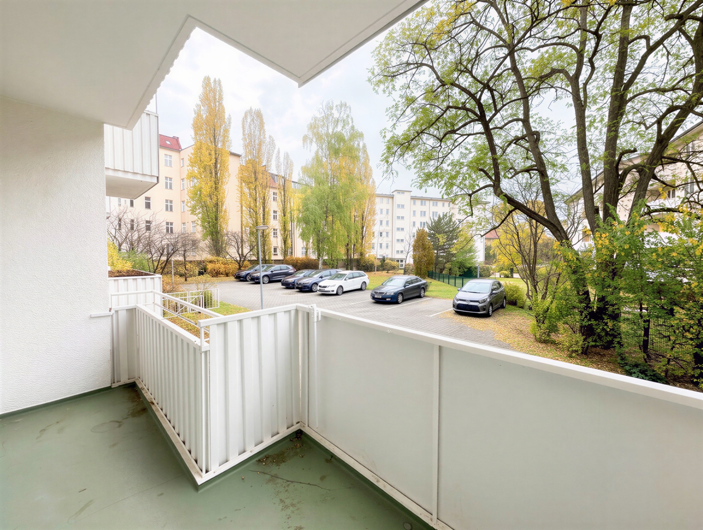 2-Zimmer-Wohnung in Berlin-Westend mit Balkon, Keller & Potenzial I bezugsfrei & sofort verfügbar, 14050 Berlin, Wohnung