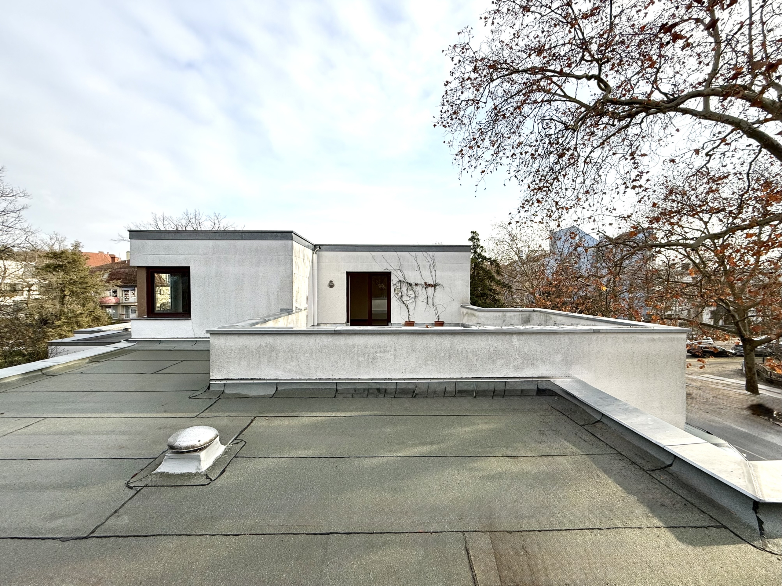 Penthouse, 3 Zi, Bj 1970, 86,88 m², sofort frei, Keller, große Dachterrasse und klare Raumaufteilung, 14050 Berlin, Etagenwohnung